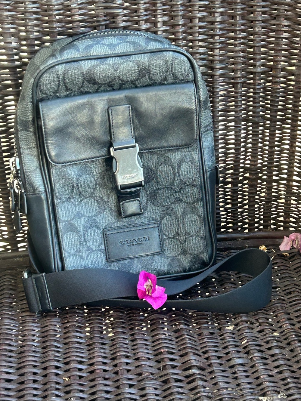 COACH Men’s Black Signature Track Pack chest Sling Bag